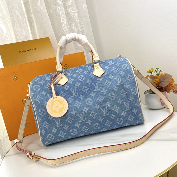 ルイヴィトンバッグ背面デザイン